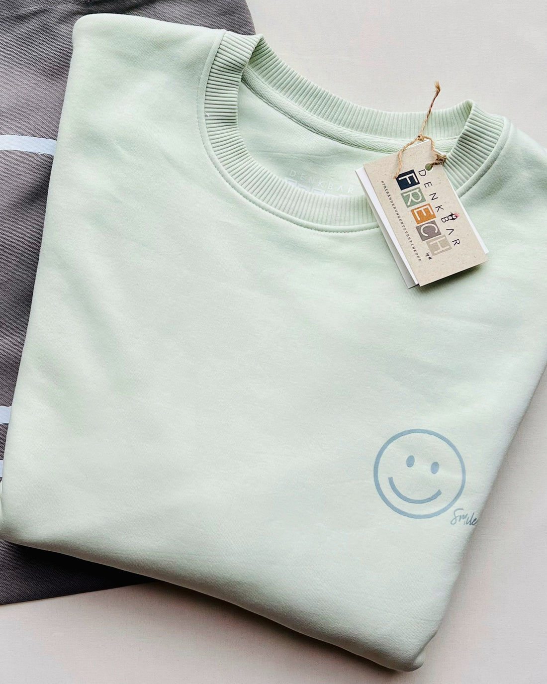 RADDER | Lässiges Unisex Sweatshirt mit Smiley für Mann &amp; Frau (BIO)