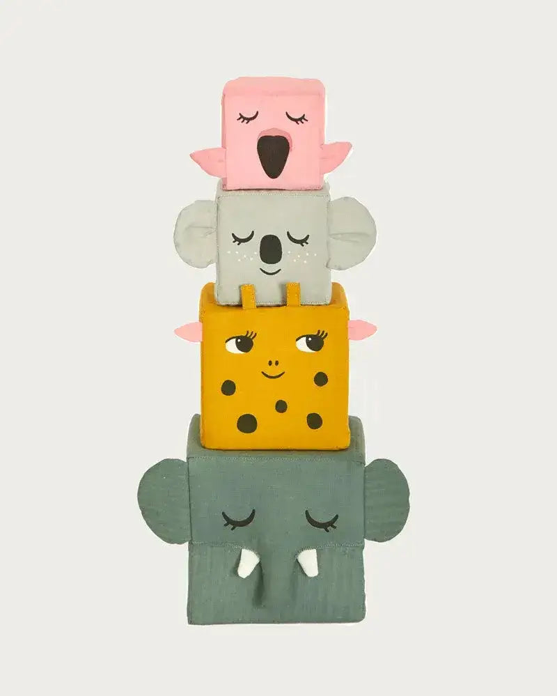 Stapelbare Greifwürfel aus Stoff mit Tiermotiven Elefant, Tiger, Koala, Flamingo für Babys.