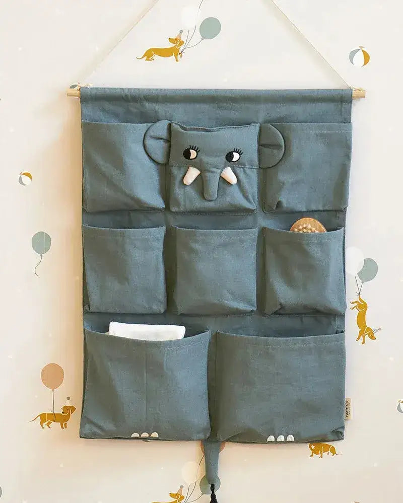 Kinderzimmer Wandorganizer aus Stoff mit Elefant Motiv, mehrere Taschen, tierisches Design